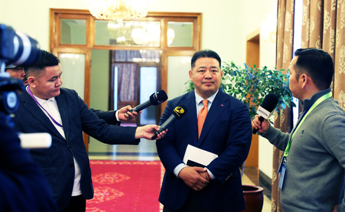 unuudur/image/2025/12/09/xayxrc4ky7j32kpd/oyu